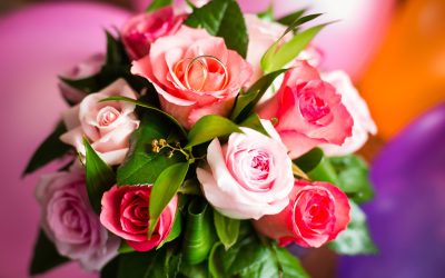 Express Heartfelt Condolences with Sympathy Flowers in Estero, FL Locals Trust for Comfort